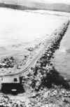 1933-causeway-skeleton-laid-view-to-east-from-morro-rock-by.s.shuman.jpg (47049 bytes)