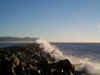 waves_12-16e-00_on-breakwater_at_Morro-Rock.jpg (72726 bytes)